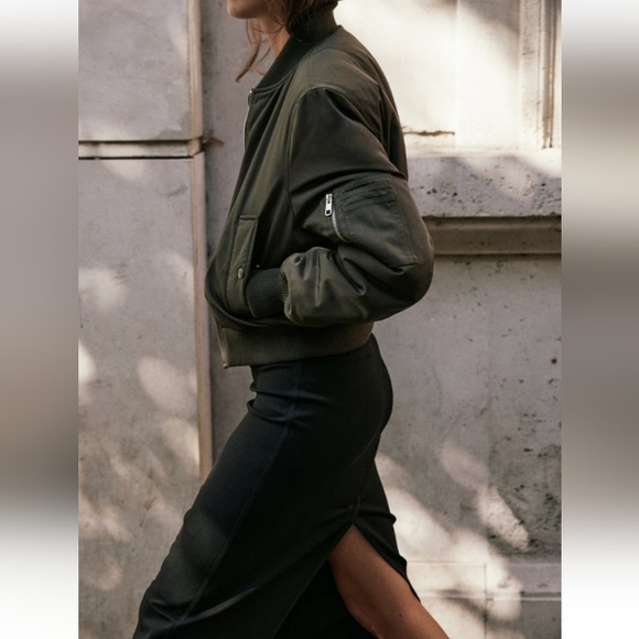 ZARA ZW COLLECTION Cropped Bomber Jacket - Picture 3 of 14